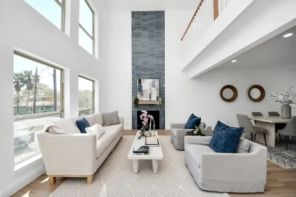 300 Narcissus Road, Kemah, TX 77565