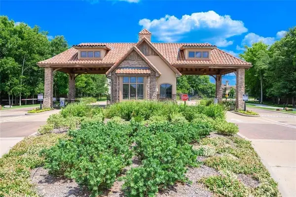 46 Alexandra Way, Richmond, TX 77469