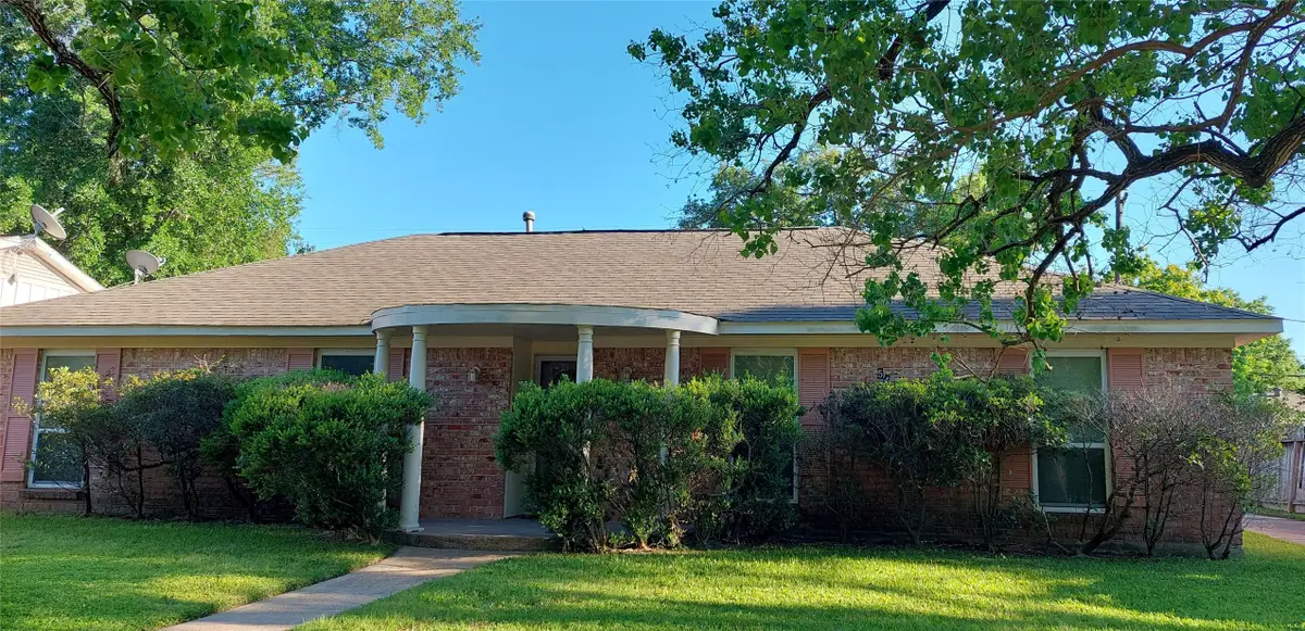 5455 Kuldell Drive, Houston, TX 77096 - #1