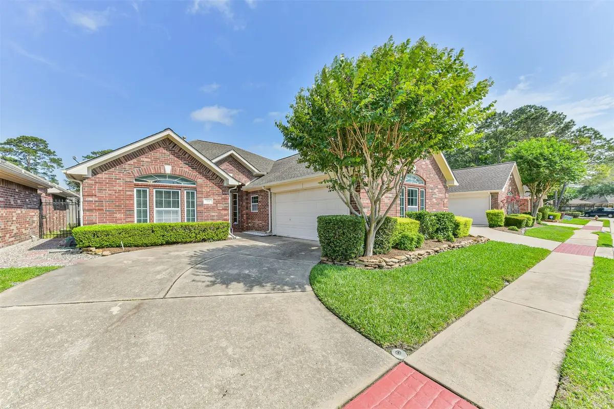314 Parkwood Village Drive, Friendswood, TX 77546 - #1