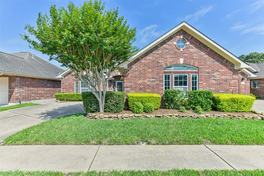 314 Parkwood Village Drive, Friendswood, TX 77546 - #3