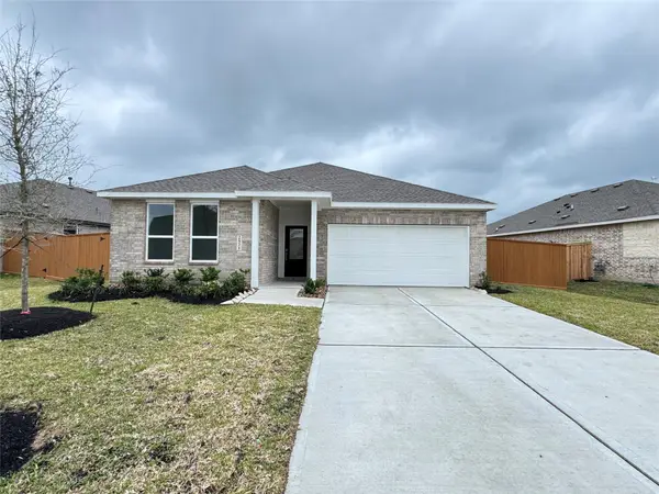 13320 Harbor Point Drive, Texas City, TX 77568