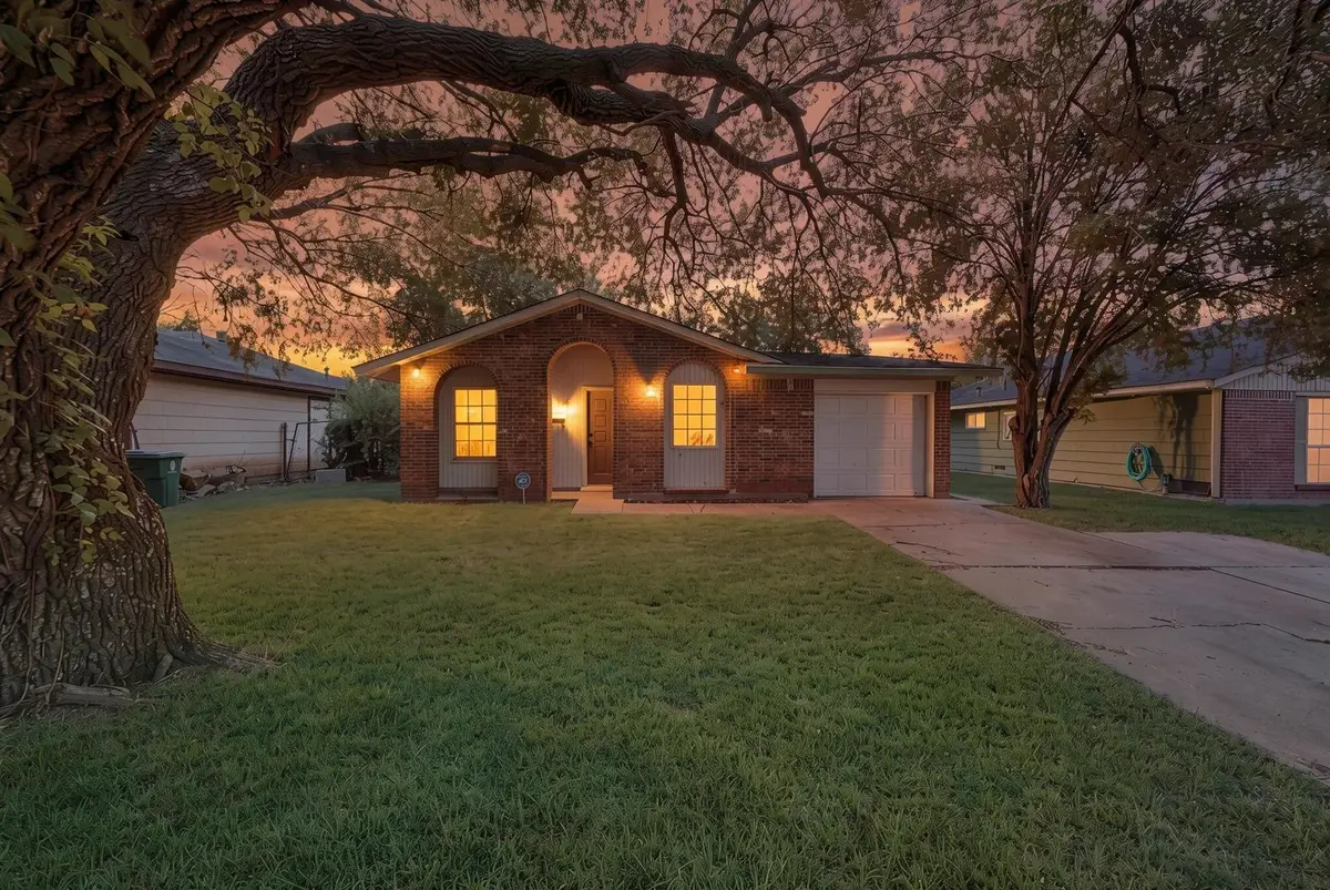 12610 S Coast Drive, Houston, TX 77047 - #1