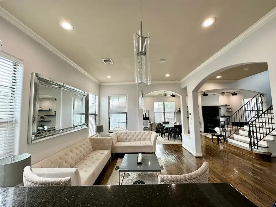 7543 Highmeadow Drive, Houston, TX 77063 - Image #2