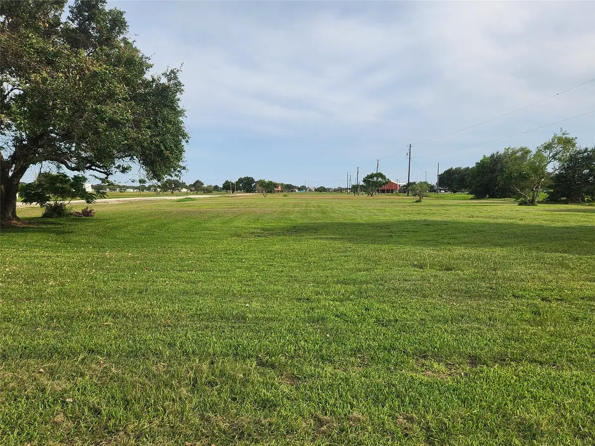 Lot 1434, 1435, 1436 Arrowhead Drive, Palacios, TX 77465 - Image #1