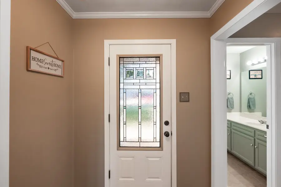 106 N Hills Circle, Franklin, TX 77856 - Image #2