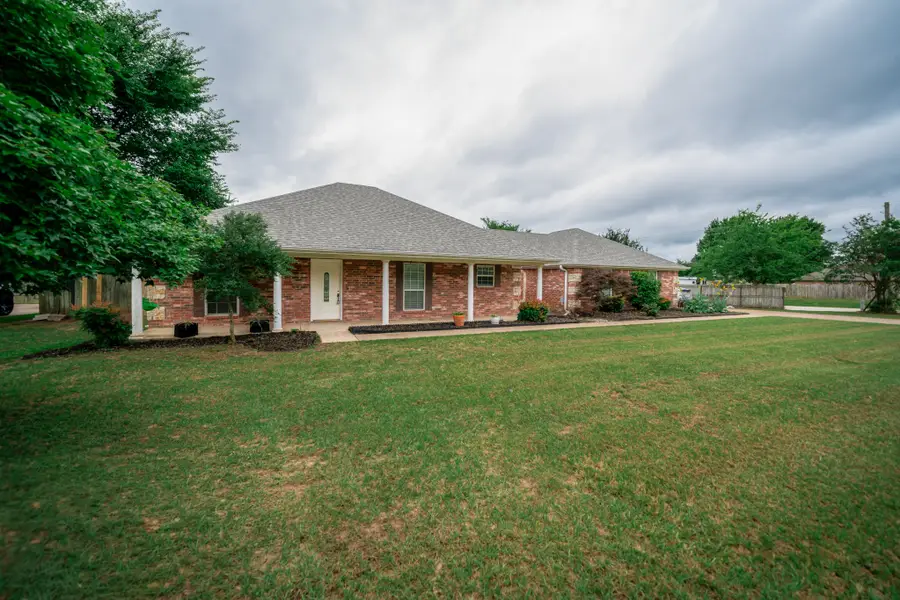 1001 Jamerison, White Oak, TX 75693 - #3