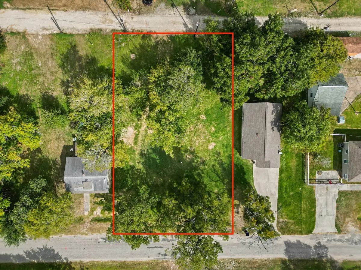 418 2nd Avenue N Avenue N, Texas City, TX 77590 - Image #1