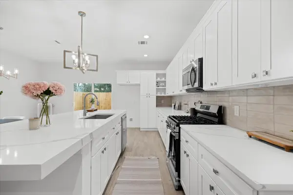 7814 Beckley Street, Houston, TX 77088