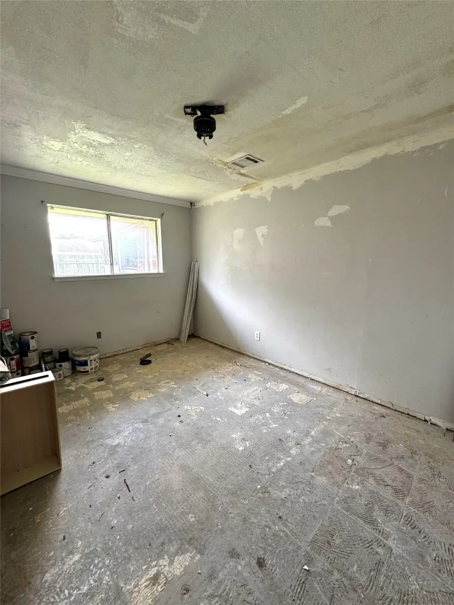 939 Point Blank Drive, Houston, TX 77038 - Image #3