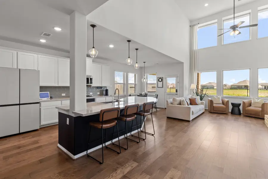 9718 Colonial Downs Drive, Monterey Belvieu, TX 77523 - #2