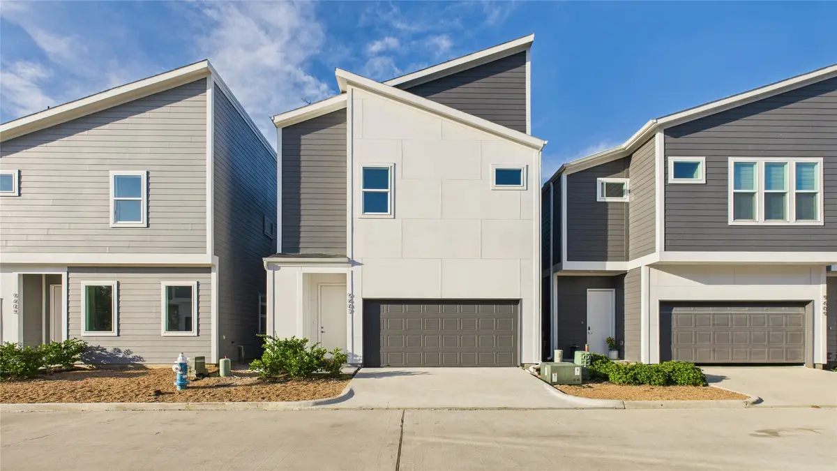 9607 Habitat Street, Houston, TX 77075 - #1
