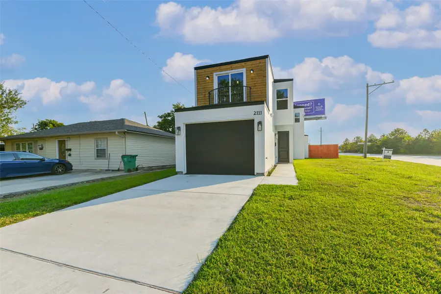 2111 Ontario Street, Baytown, TX 77520 - Image #3