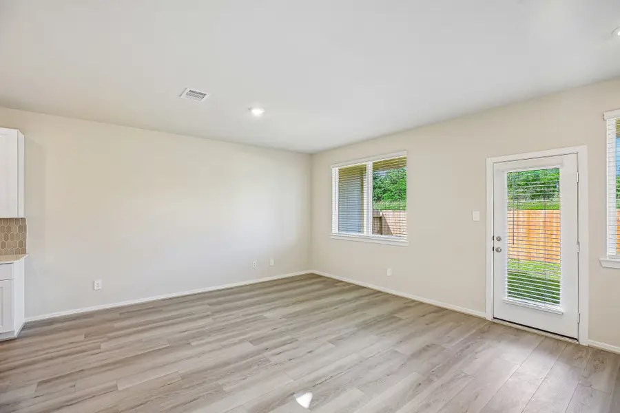 633 Sand Dollar Drive, Kemah, TX 77565 - #2