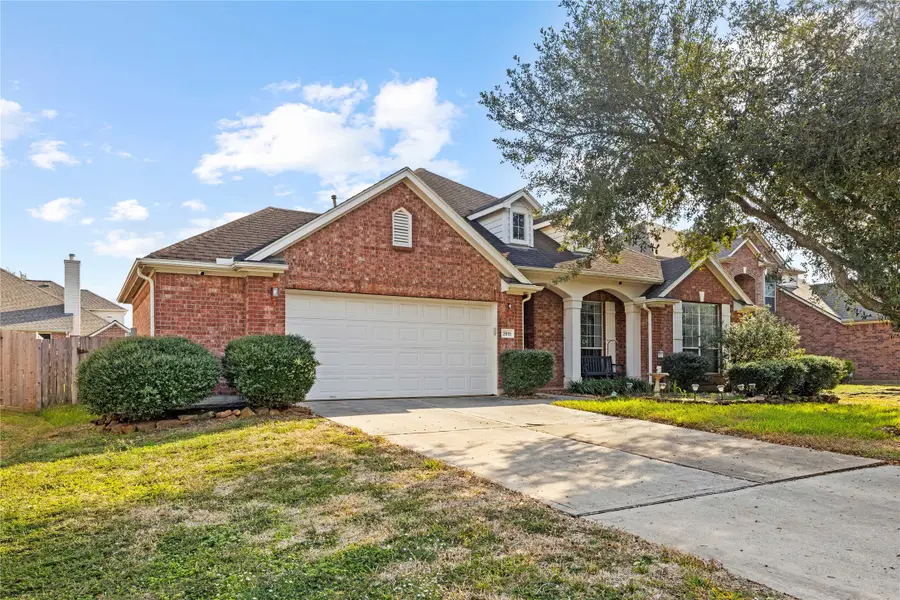 2915 Sandleigh Drive, Spring, TX 77388 - Image #2