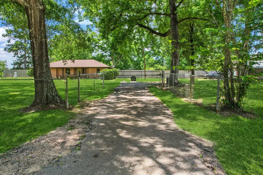2245 County Road 381 S, Cleveland, TX 77328 - #3