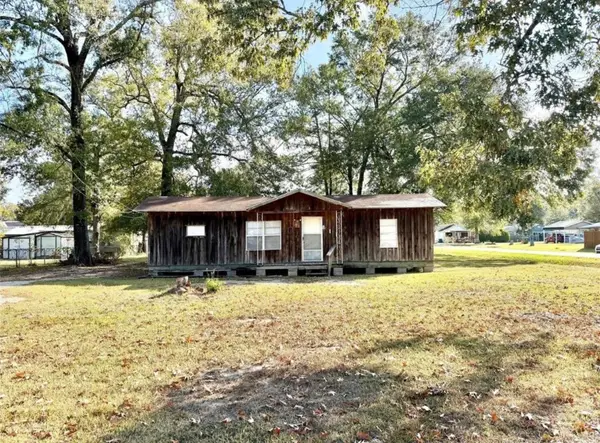 811 S Fenner Avenue, Cleveland, TX 77327