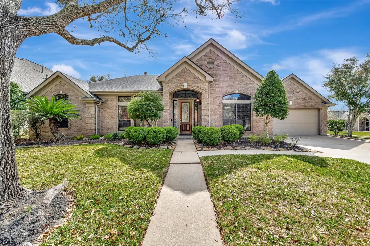 317 Oak Creek Drive, League City, TX 77573 - #1
