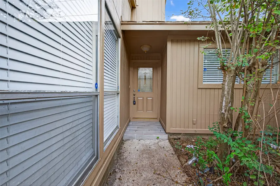 5451 Oakhaven Lane, Houston, TX 77091 - Image #3