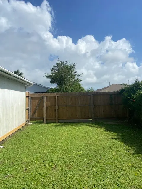 5514 Borden Avenue, Galveston, TX 77551 - Image #3