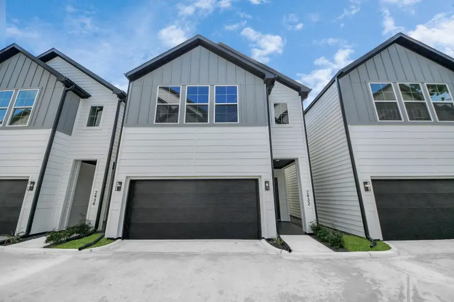 2434 & 2432 Harrington Street, Houston, TX 77026 - #3