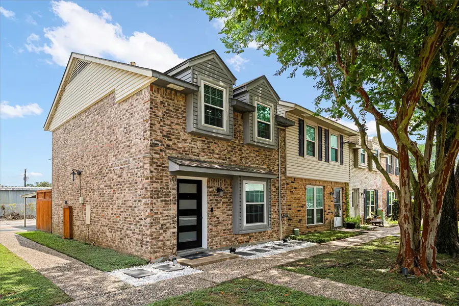 1911 Sherwood Forest Street #29, Houston, TX 77043 - #2