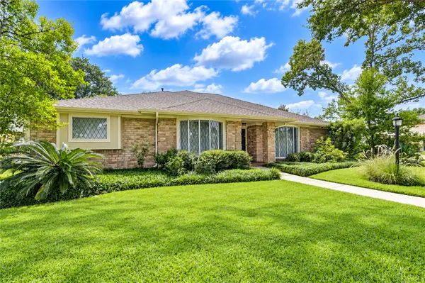 3222 La Quinta Drive, Missouri City, TX 77459