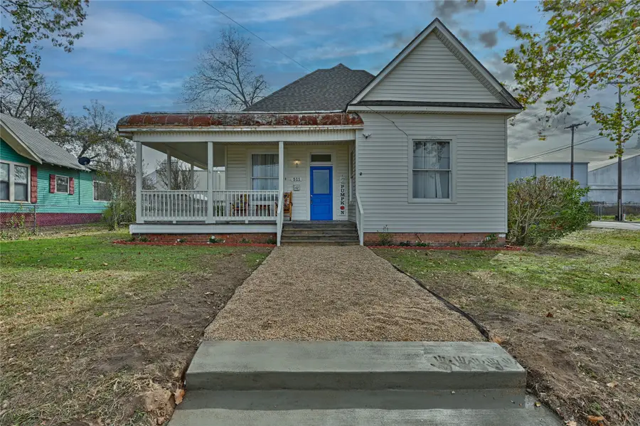 511 Peabody Street, Brenham, TX 77833 - Image #2