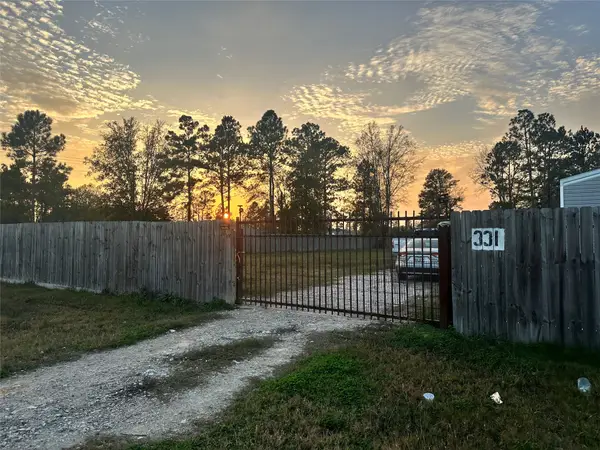 321 Road 5201, Cleveland, TX 77327