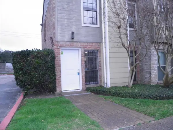 9901 Sharpcrest Street #D1, Houston, TX 77036