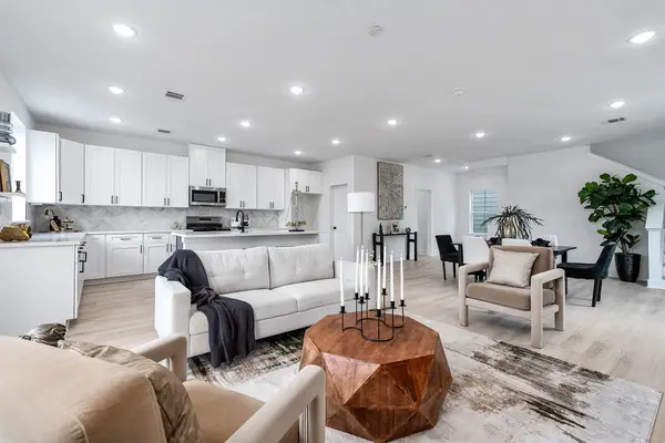 1515 Euel Street, Houston, TX 77009