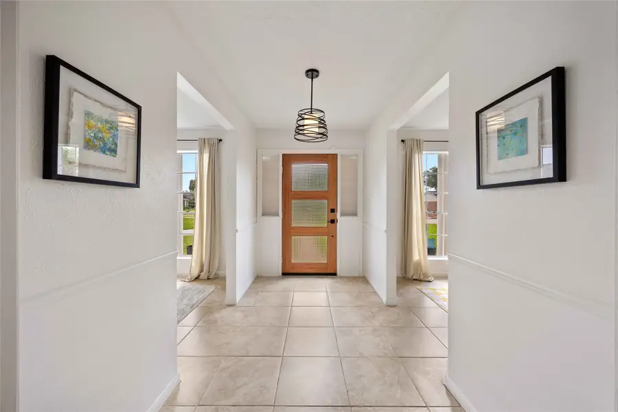 5427 Alba Road, Houston, TX 77091 - Image #2