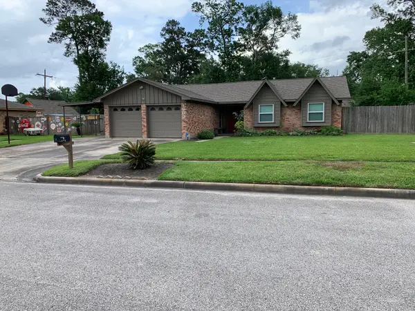 1003 Timber Hill Drive, Conroe, TX 77301