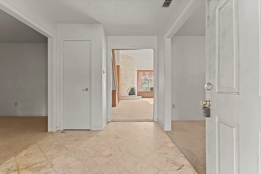 11430 Sagewhite Drive, Houston, TX 77089 - Image #3