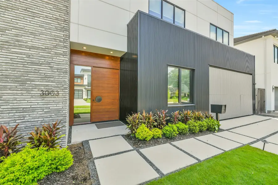 3003 Virginia Street, Houston, TX 77098 - #2