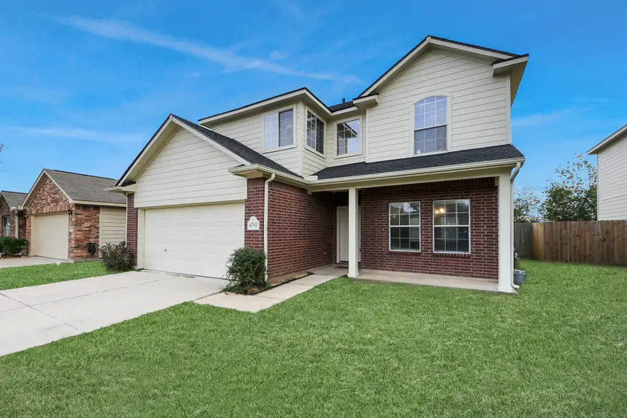 6702 Albion Cresent Drive, Katy, TX 77449 - Image #2
