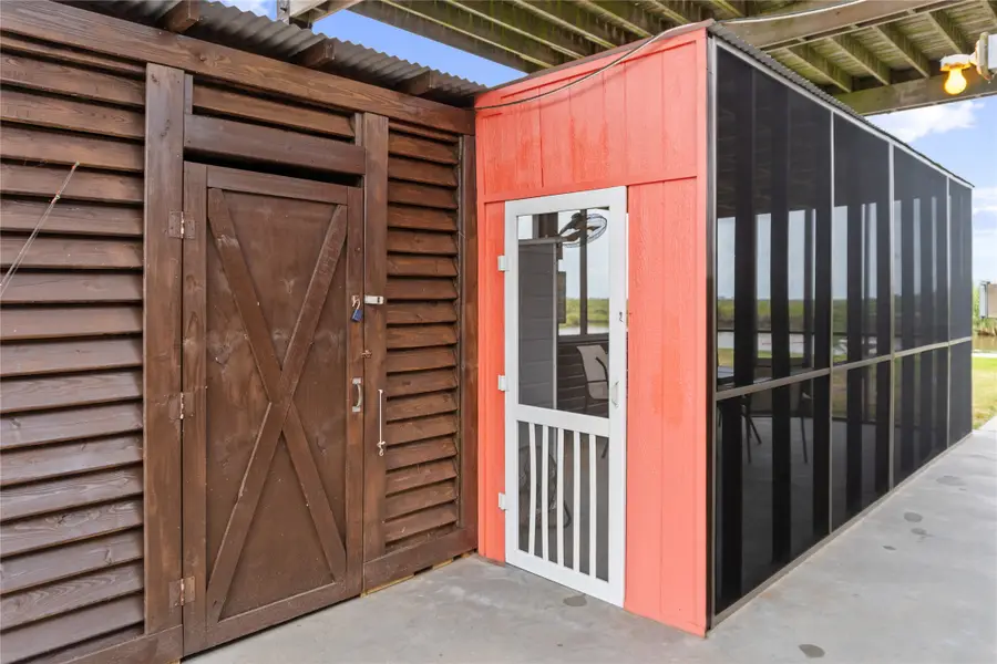 1471 Van Sant, Gilchrist, TX 77617 - Image #3