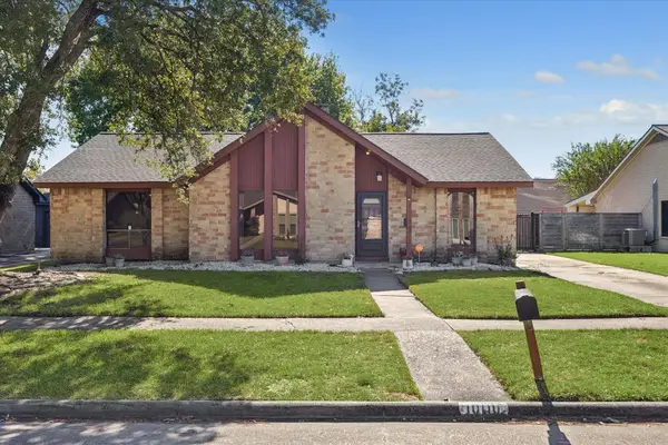 10110 Sagemill Drive, Houston, TX 77089