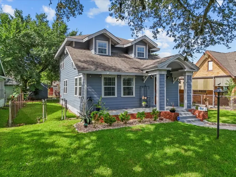 3217 Michigan Street, Baytown, TX 77520 - Image #2