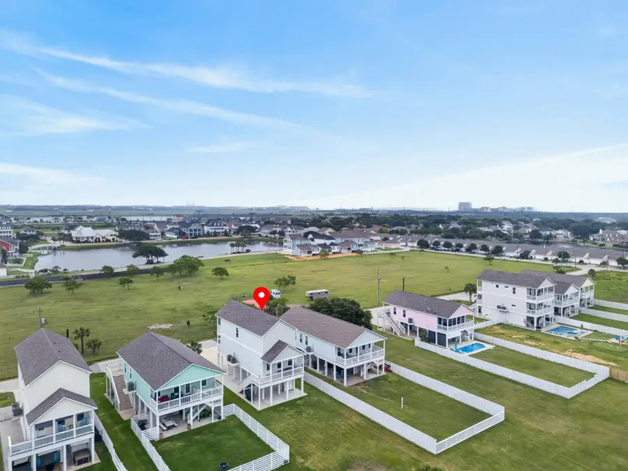 2503 103rd Street, Galveston, TX 77554 - #2