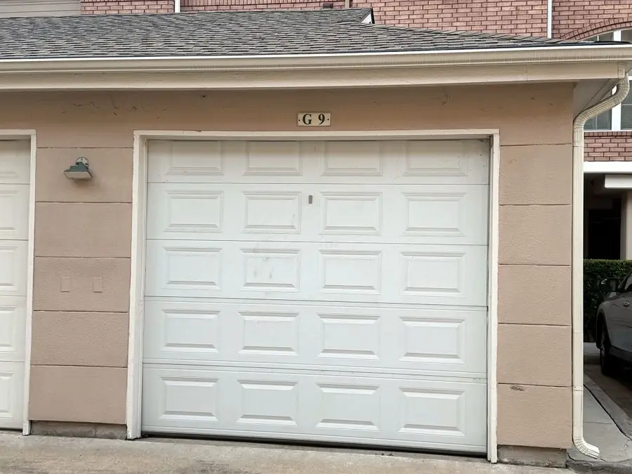 2111 Welch Street #A229, Houston, TX 77019 - #3