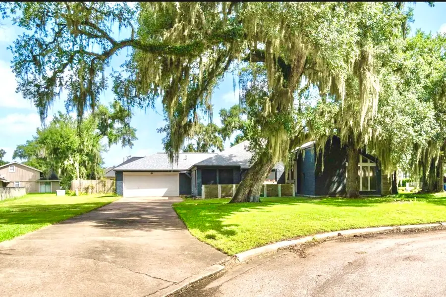 14 Seminole Lane, West Columbia, TX 77486 - #3