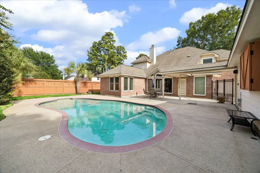 2202 Riverway Oak Drive, Kingwood, TX 77345 - #2