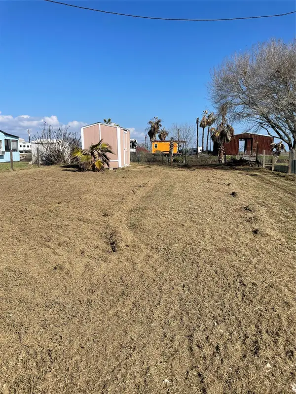 771 County Road 299, Sargent, TX 77414