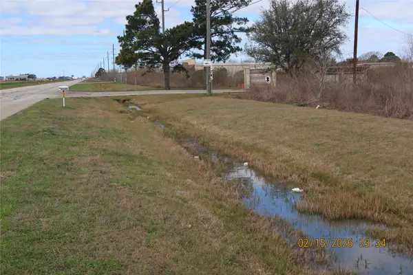 32388 Fm 529, Brookshire, TX 77423