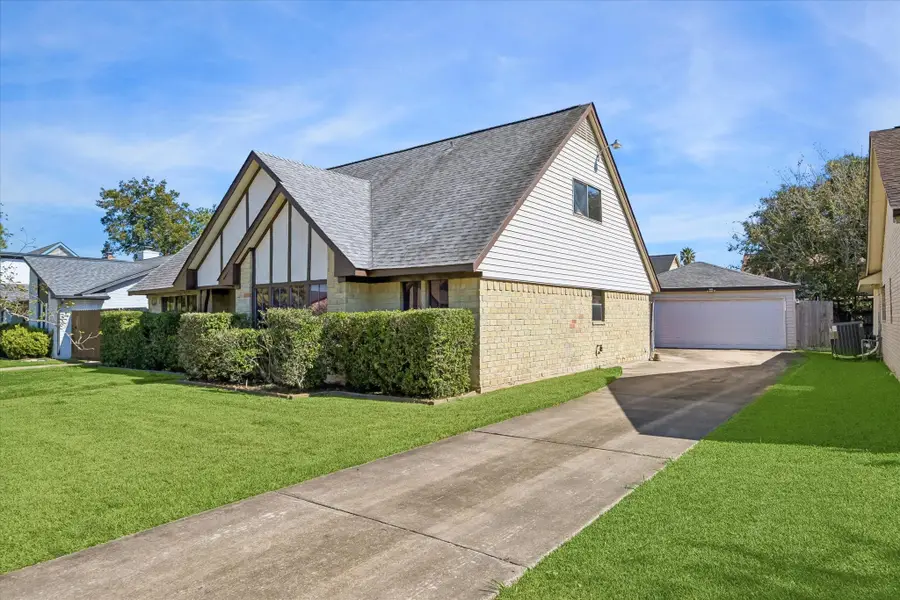 10334 Sageglow Drive, Houston, TX 77089 - #3