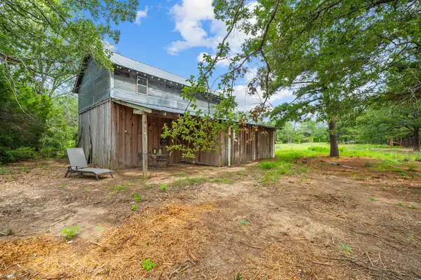 242 Cody Lane, Bastrop, TX 78602