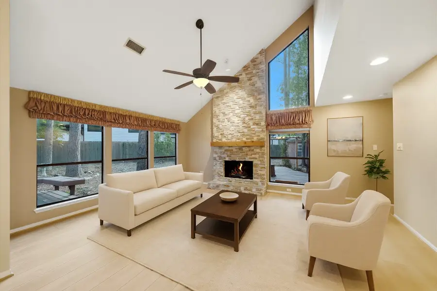 25 N Mossrock Road, The Woodlands, TX 77380 - #2