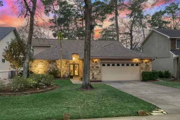 9 Huntsmans Horn Circle, The Woodlands, TX 77380