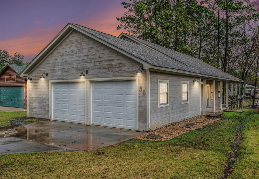 50 Hunters Creek Drive, Huntsville, TX 77340 - Image #3